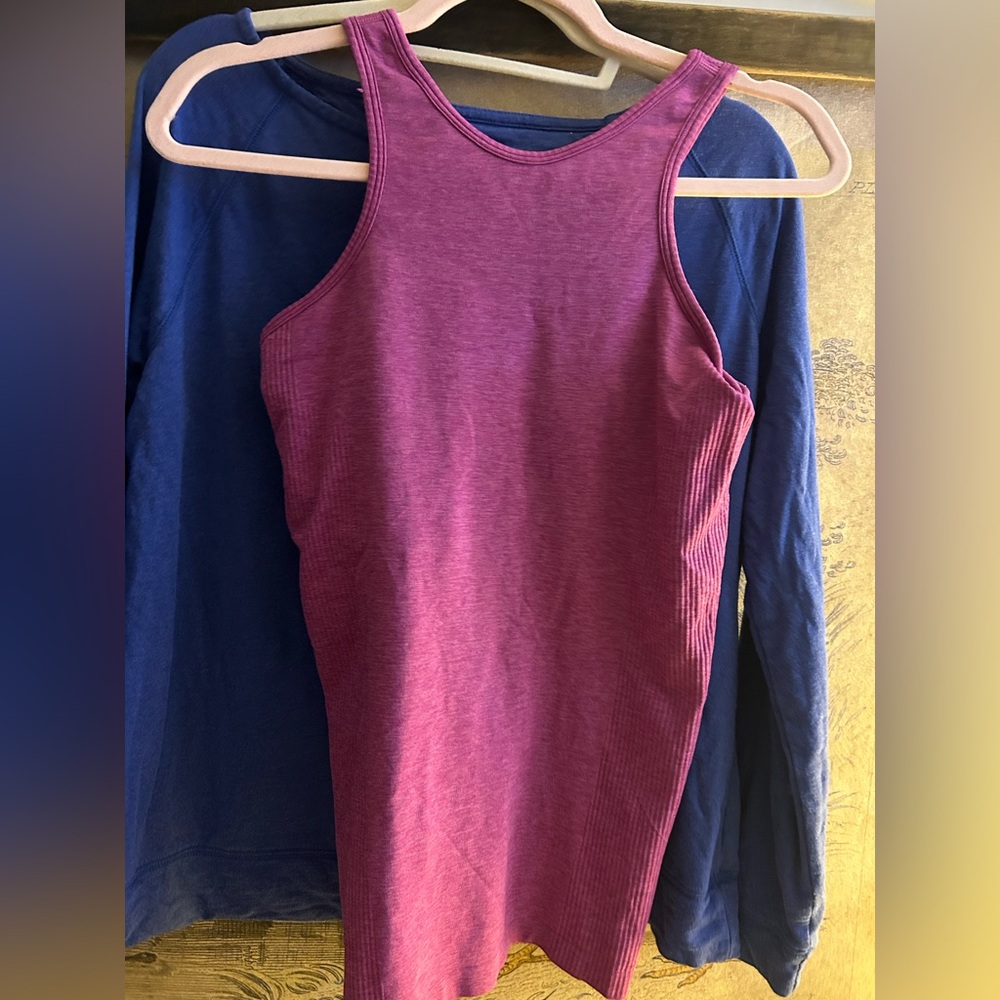 * Lululemon Heathered Seamless Tank Attached Bra SZ 8 * - Picture 14 of 16